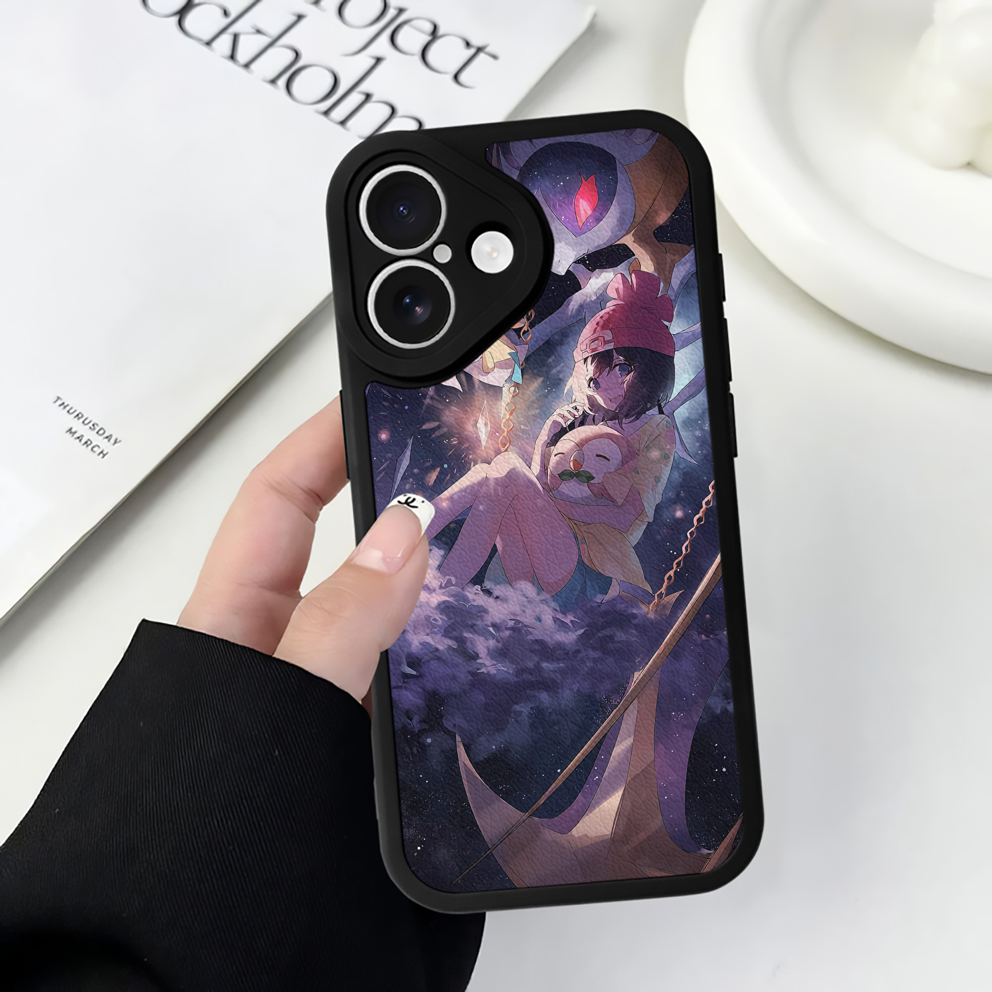 （画像用） ポケットモンスター Pokémon 【iPhone 16シリーズ対応】シリコンスマホケース（レザー調） 材質：シリコン